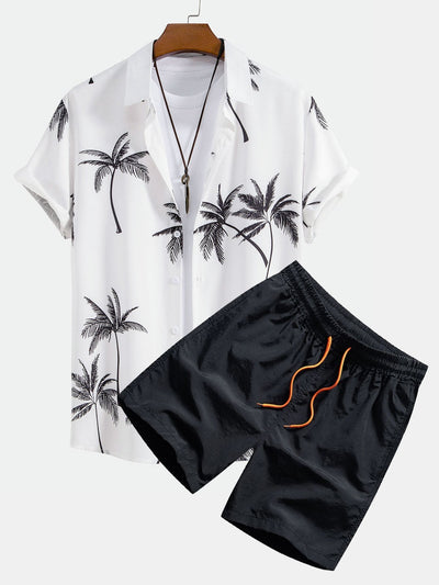 Skjorte med knappelukking og badeshorts med palmemønster