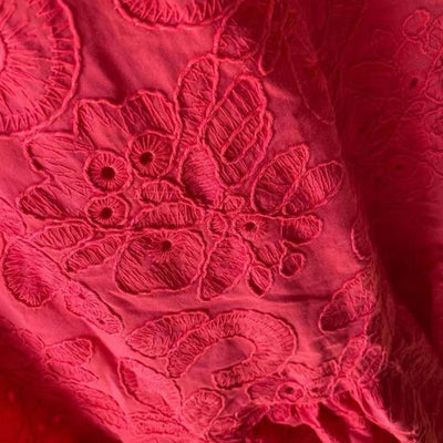 Daniella Midi-kjole med broderi og puffermer