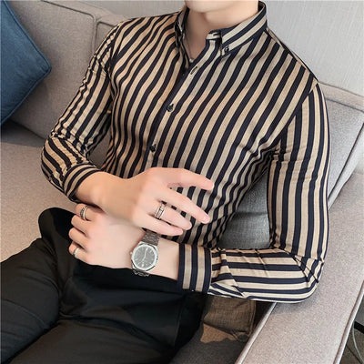 Skjorte med vertikal stripe