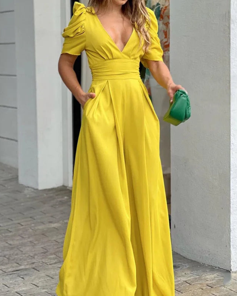 Elegant jumpsuit for kvinner med dyp V-hals, puffermer og vide ben