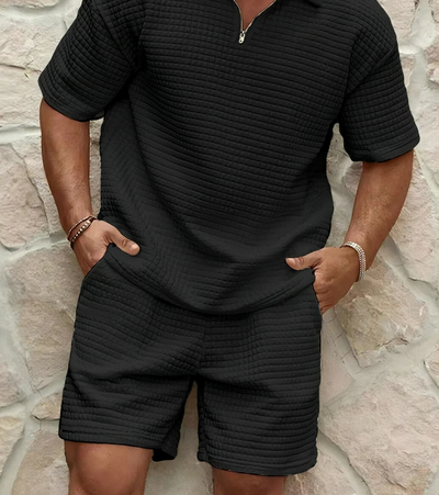 Stilig sommersett med polo og shorts for menn