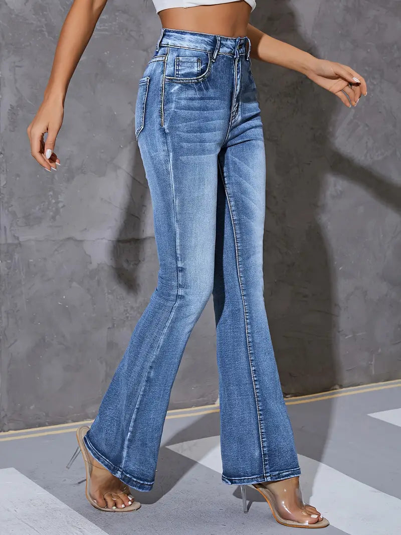 Blå jeans med høy stretch og vidde