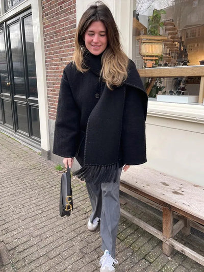 ELEGANT FRAKK MED SKJERF FOR KVINNER