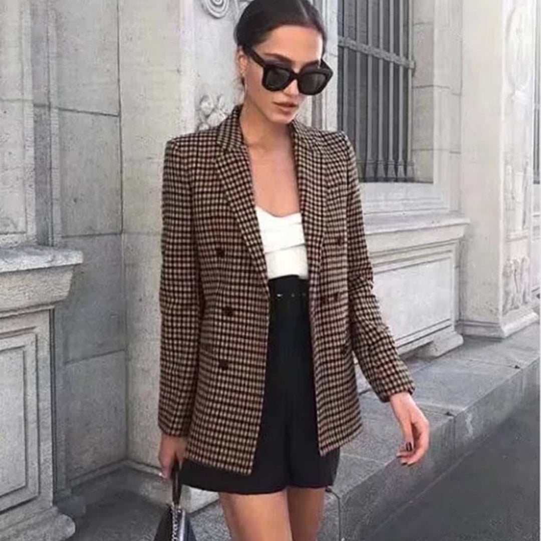 Blazer med doble knapper