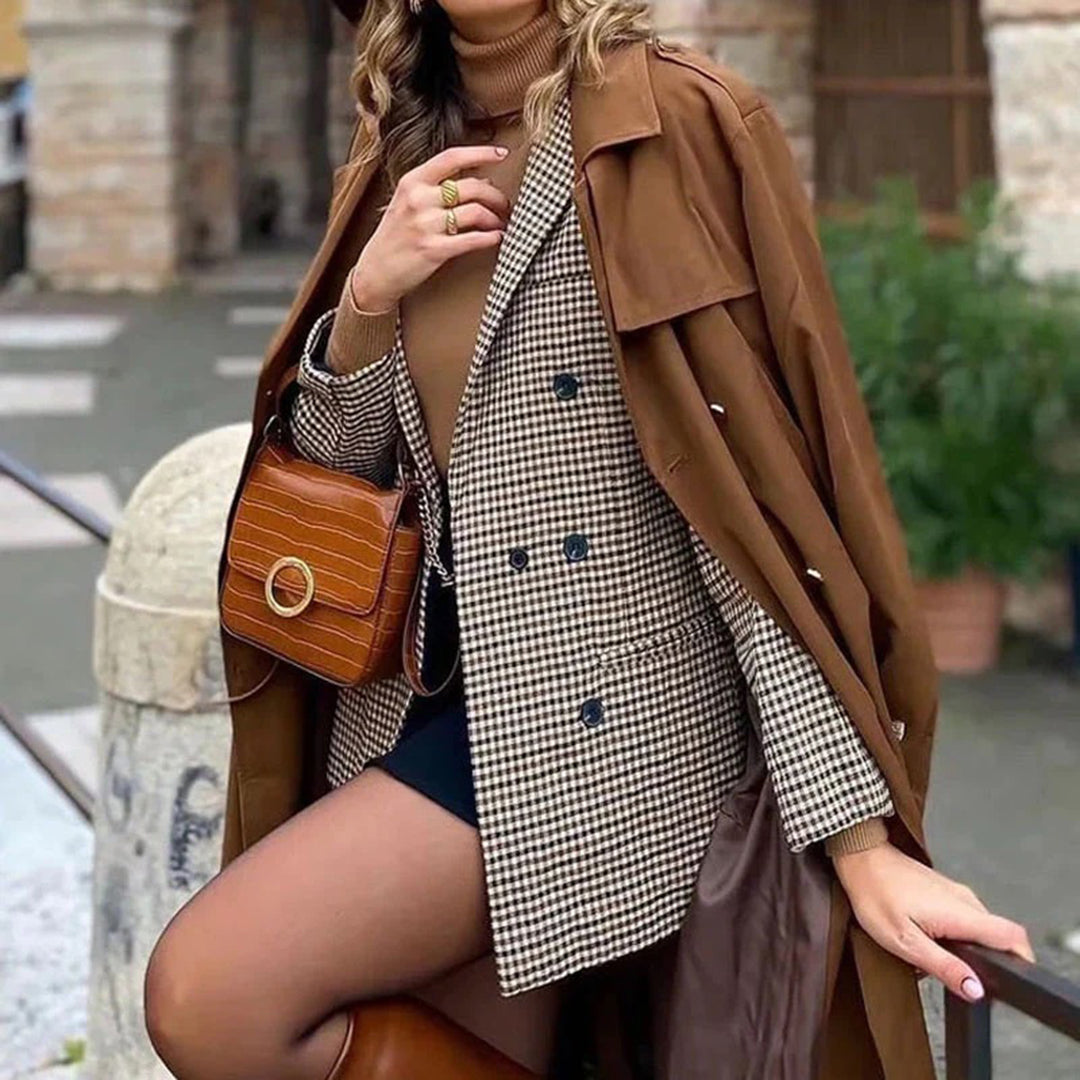 Blazer med doble knapper