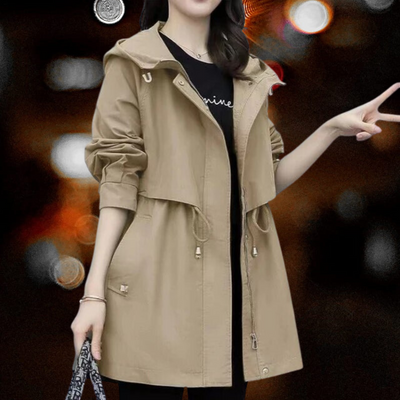 Carel - Slips i britisk stil Mellomlang trenchcoat med hette og glidelås