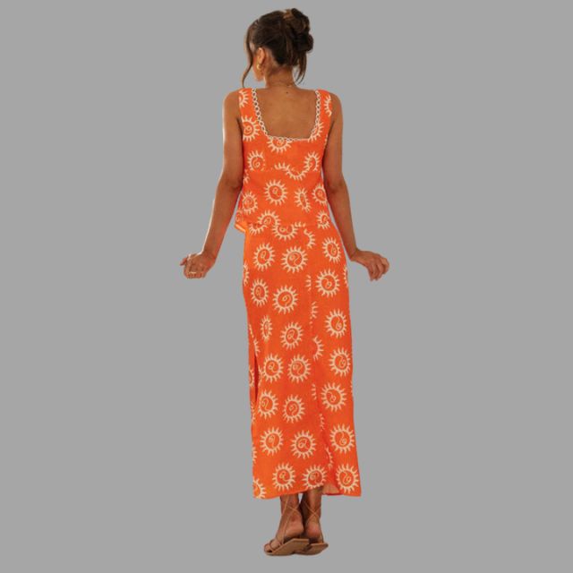 Boho chic maxikjole og topp med solstråleprint