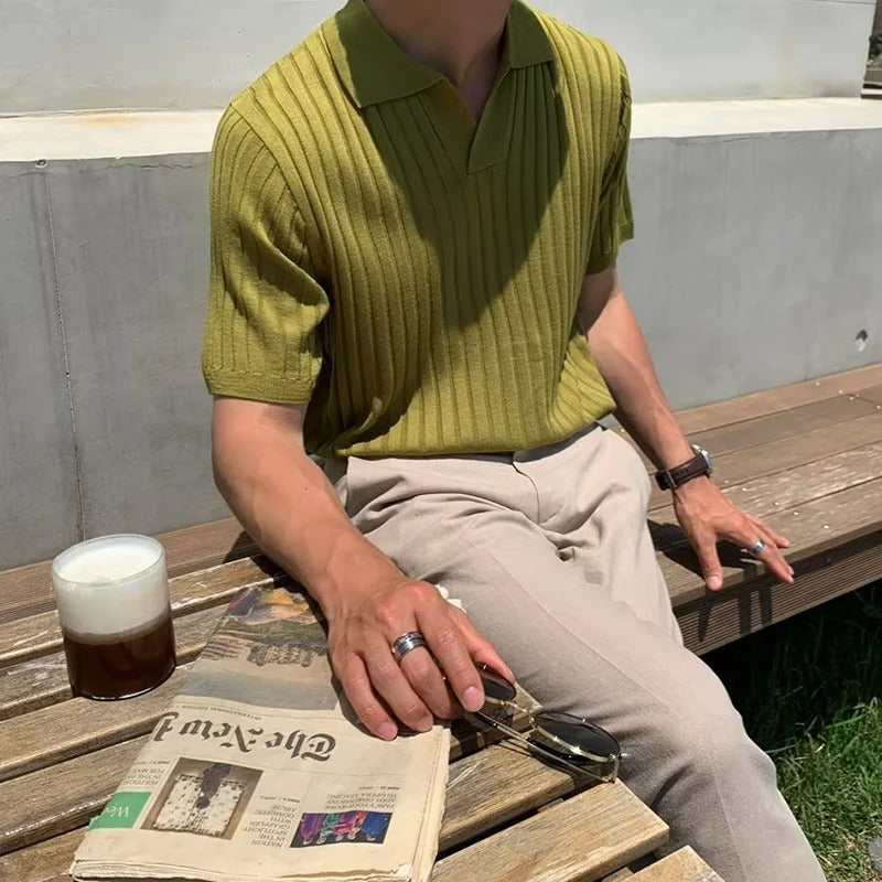 Tettsittende, strikket polo for menn