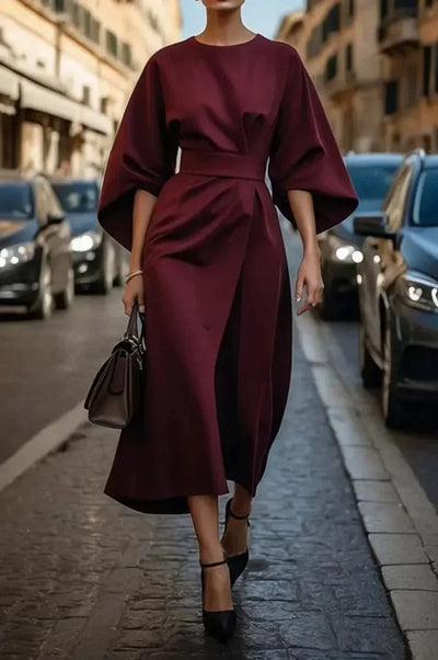 Elegant midikjole med belte og lanterne ermer for kvinner