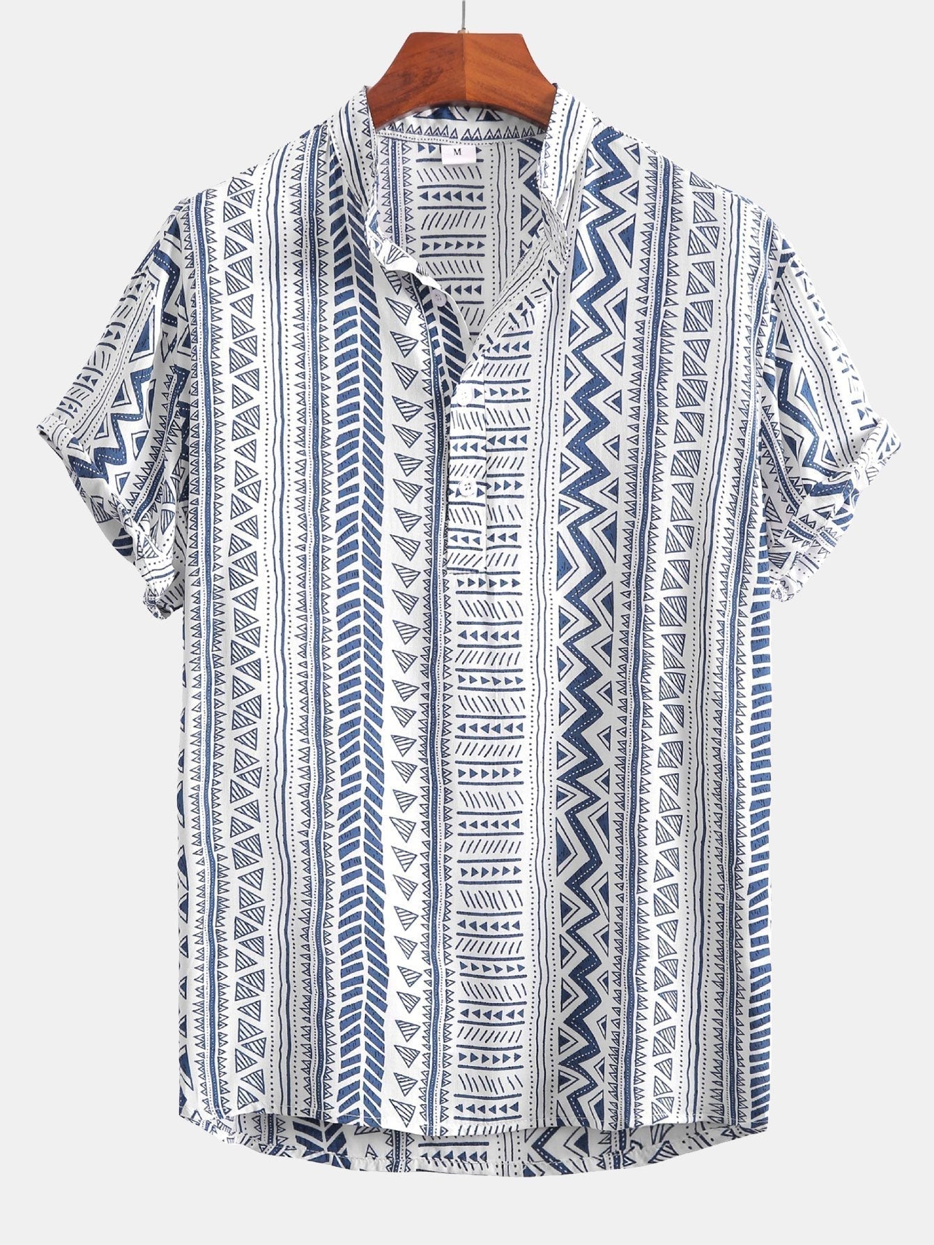 Skjorte med geometrisk tribaltrykk og halv mansjett med Henley-krage