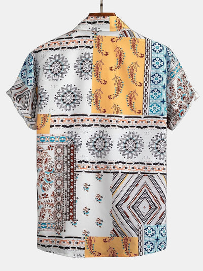 Skjorte med knapp og badeshorts med skjerfmønster