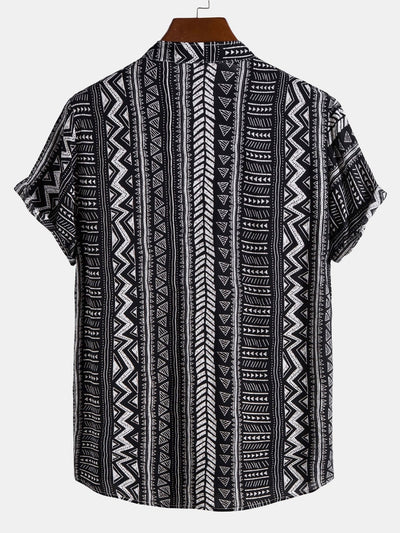 Skjorte med geometrisk tribaltrykk og halv mansjett med Henley-krage