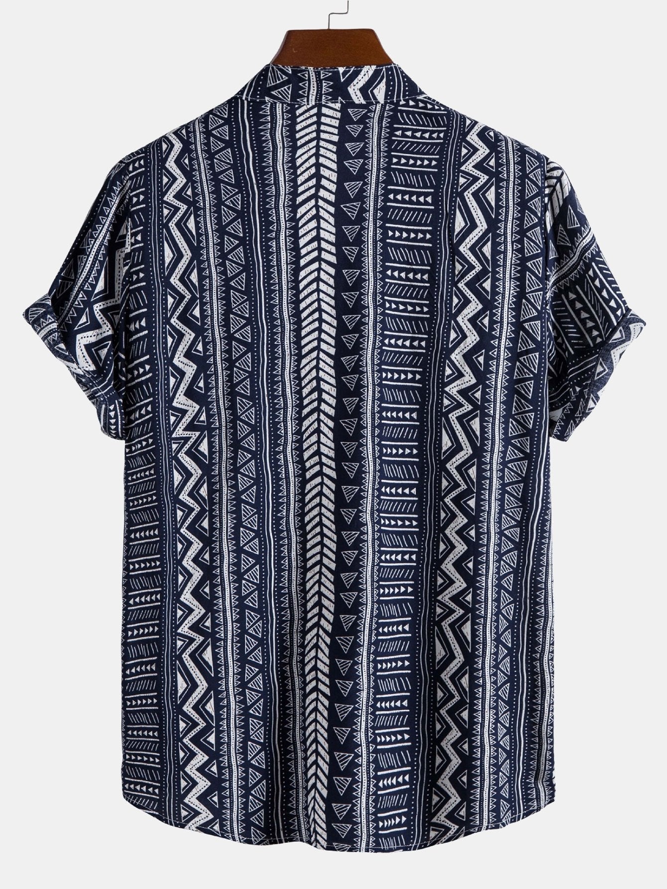 Skjorte med geometrisk tribaltrykk og halv mansjett med Henley-krage