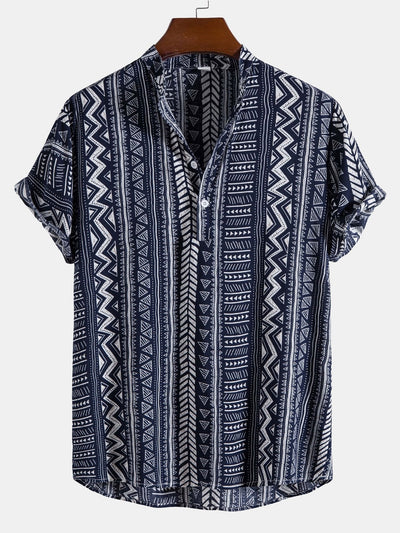 Skjorte med geometrisk tribaltrykk og halv mansjett med Henley-krage